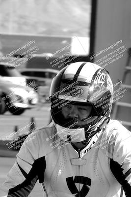 media/Mar-20-2023-Moto Forza (Mon) [[d0bbc59e78]]/Around the Pits/